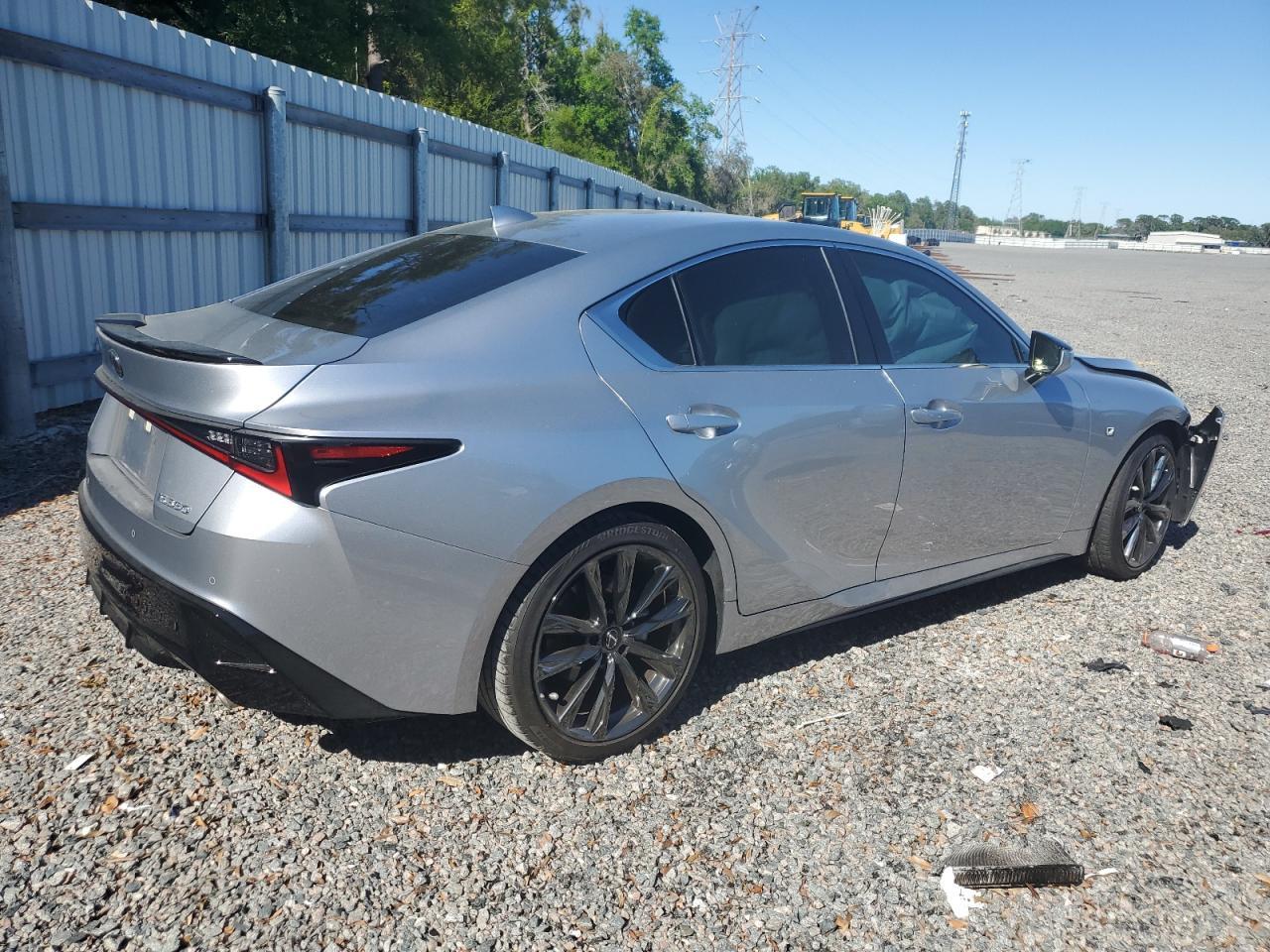 2023 Lexus Is 350 F Sport Design - Image 3