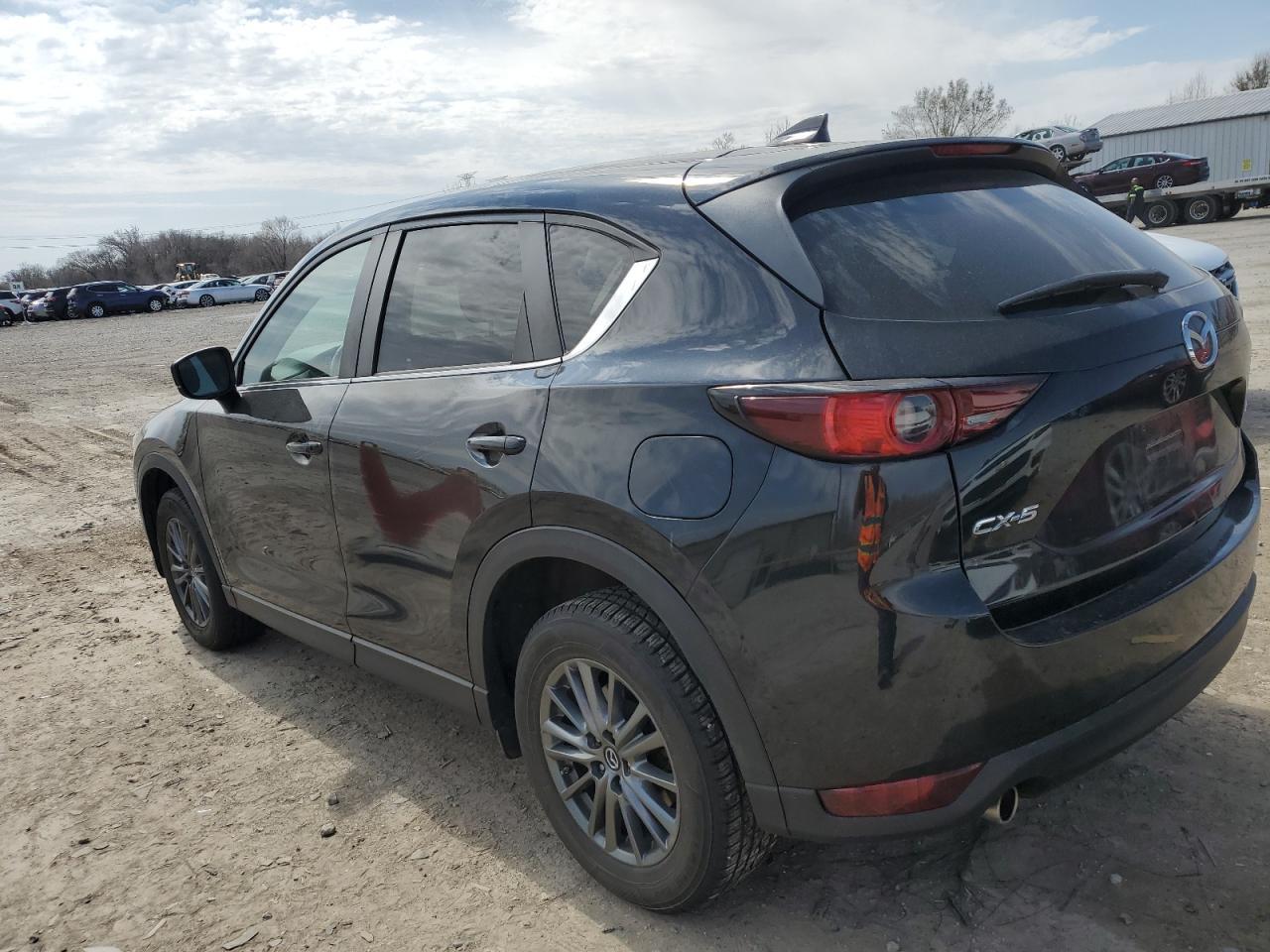 2017 Mazda Cx-5 Touring - Image 2