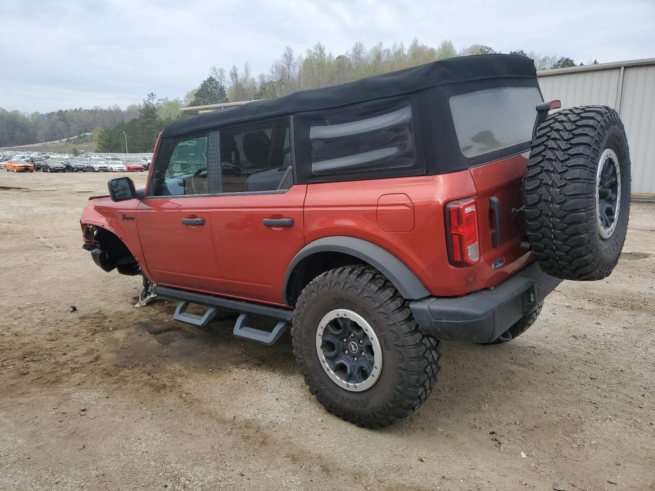 2023 Ford Bronco Base - Фото 2