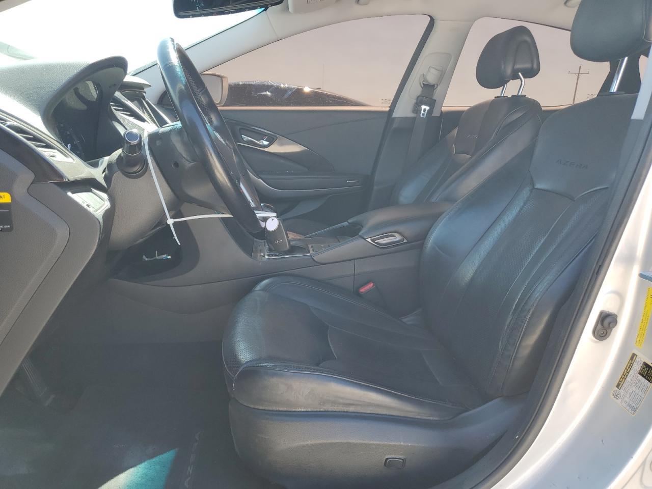 2012 Hyundai Azera Gls - Image 7