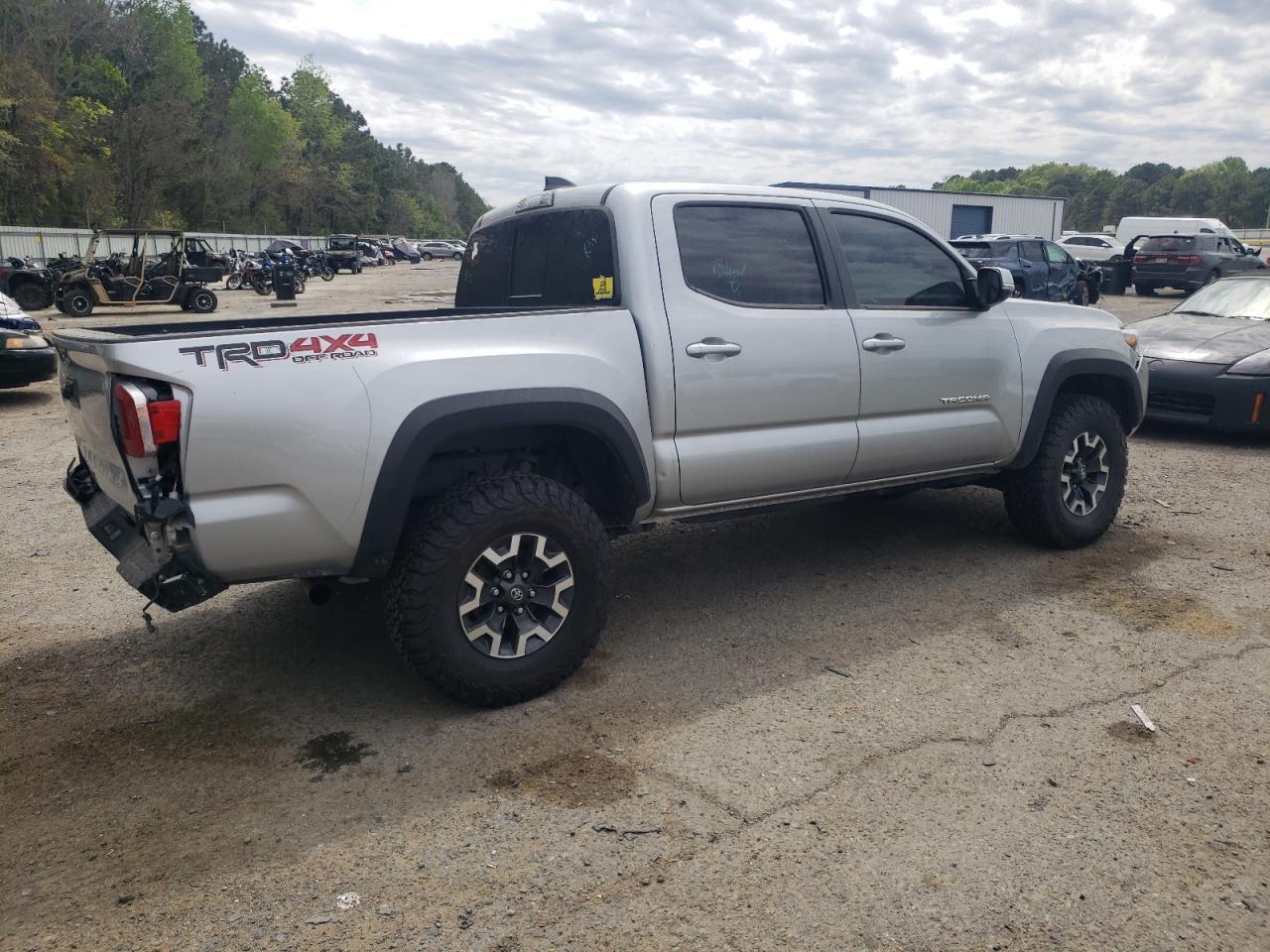 2023 Toyota Tacoma Double Cab - Image 3