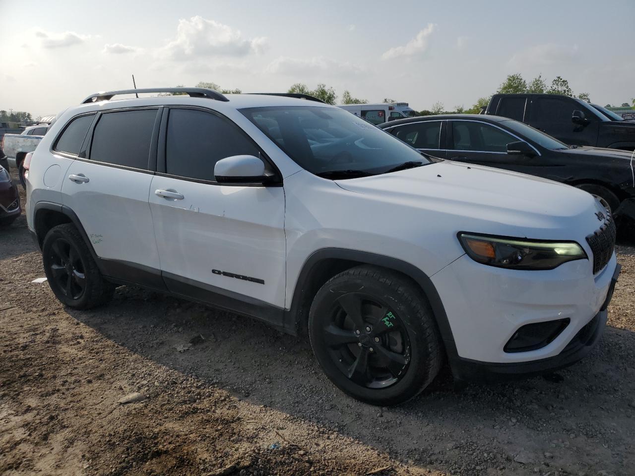 2020 Jeep Cherokee Latitude Plus - Фото 4