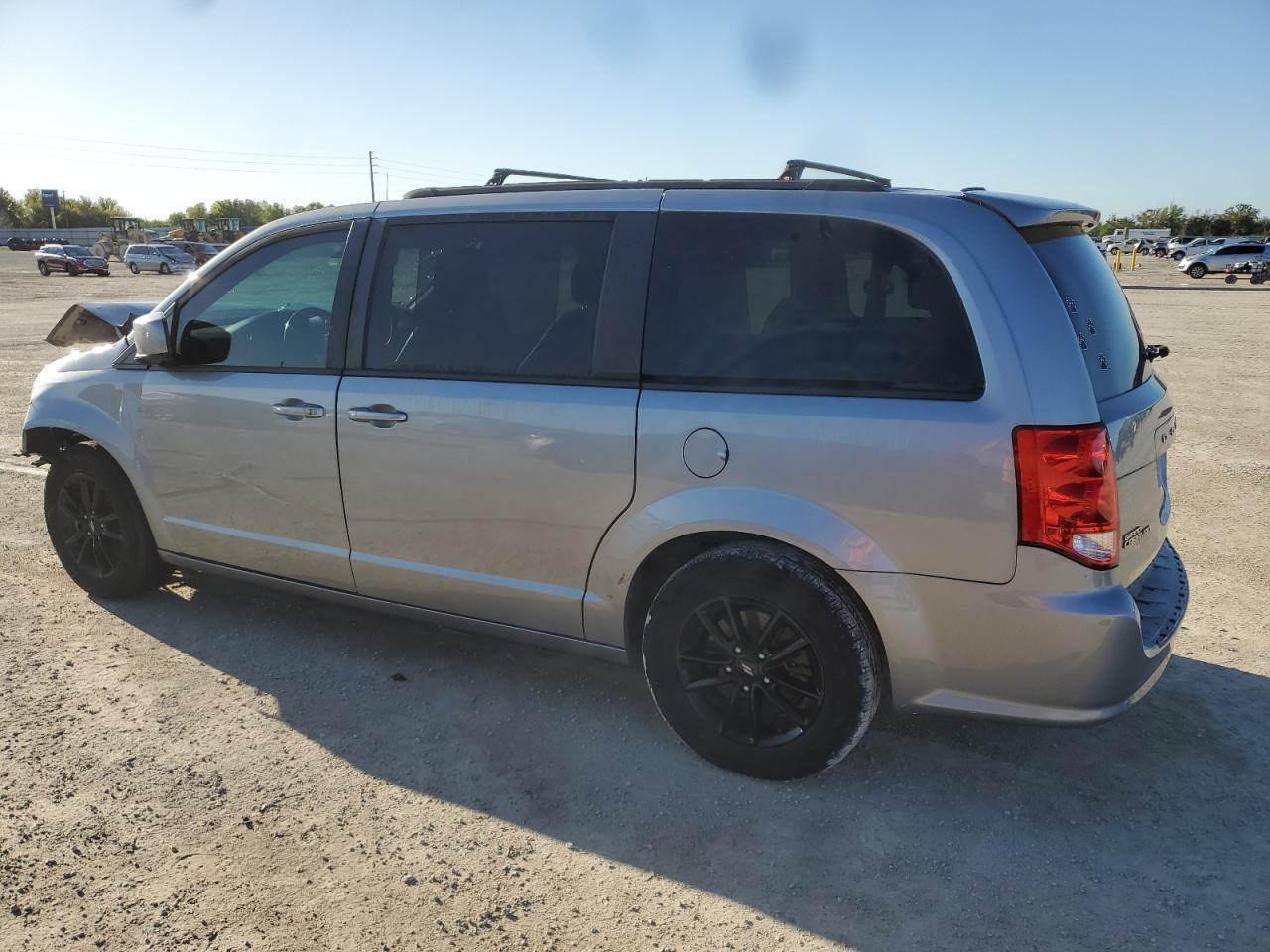 2019 Dodge Grand Caravan Gt - Фото 2