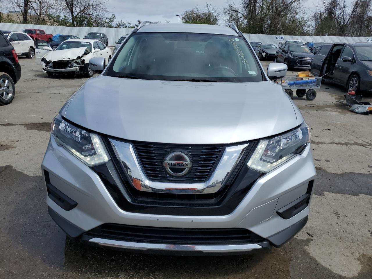 2018 Nissan Rogue S - Фото 5