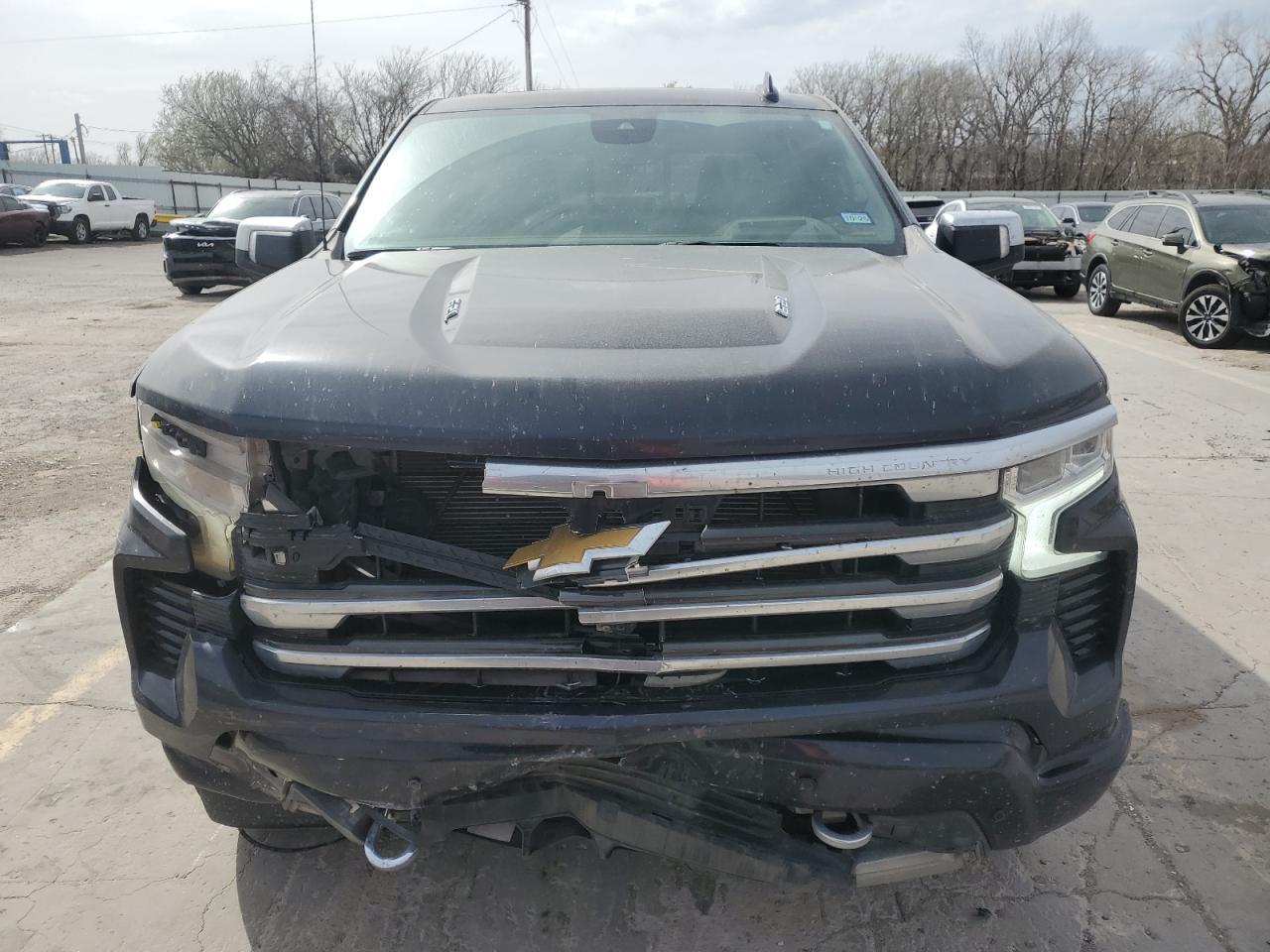 2023 Chevrolet Silverado K1500 High Country - Image 5