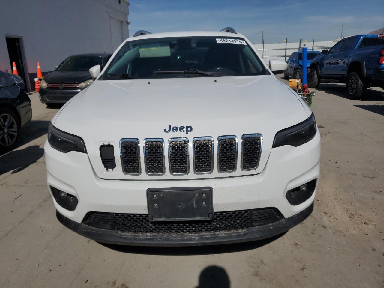 2019 Jeep Cherokee Latitude Plus - Image 5