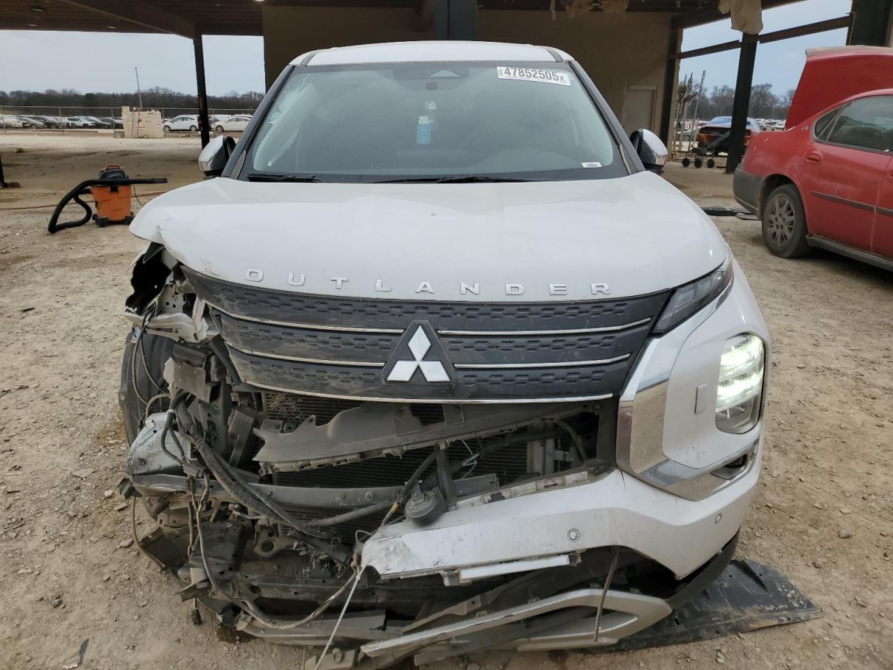 2022 Mitsubishi Outlander Se - Фото 5