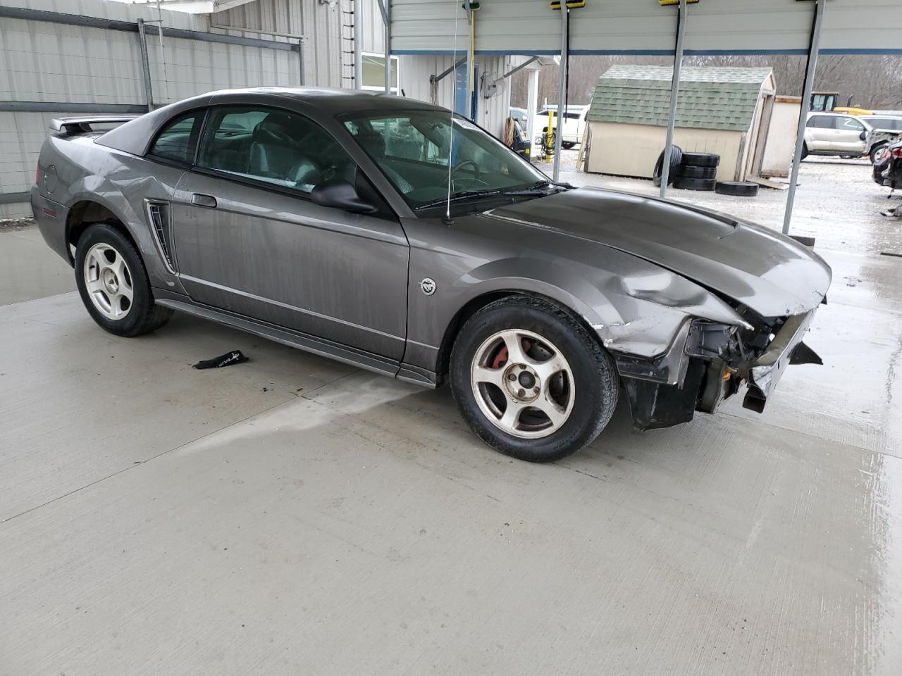 2004 Ford Mustang - Image 4