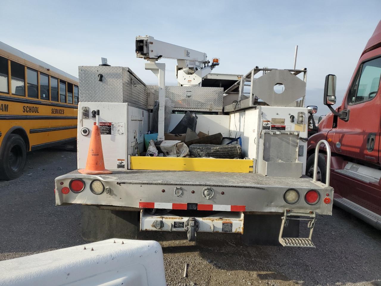 2013 Ford F450 Super Duty - Фото 6