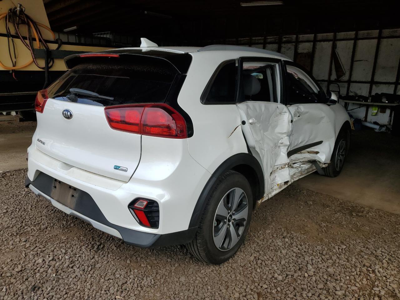2021 Kia Niro Lx - Image 3