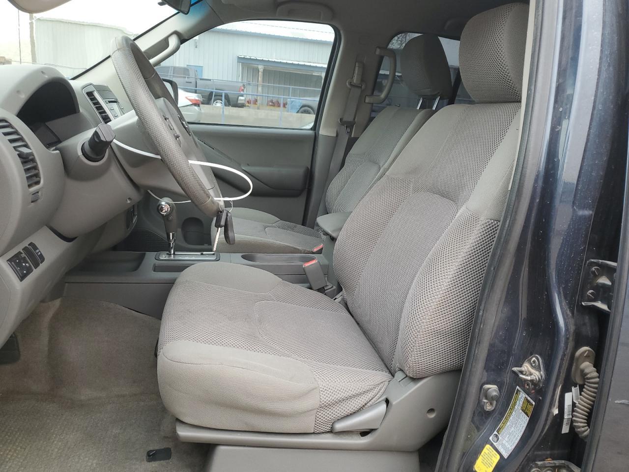 2013 Nissan Frontier S - Image 7