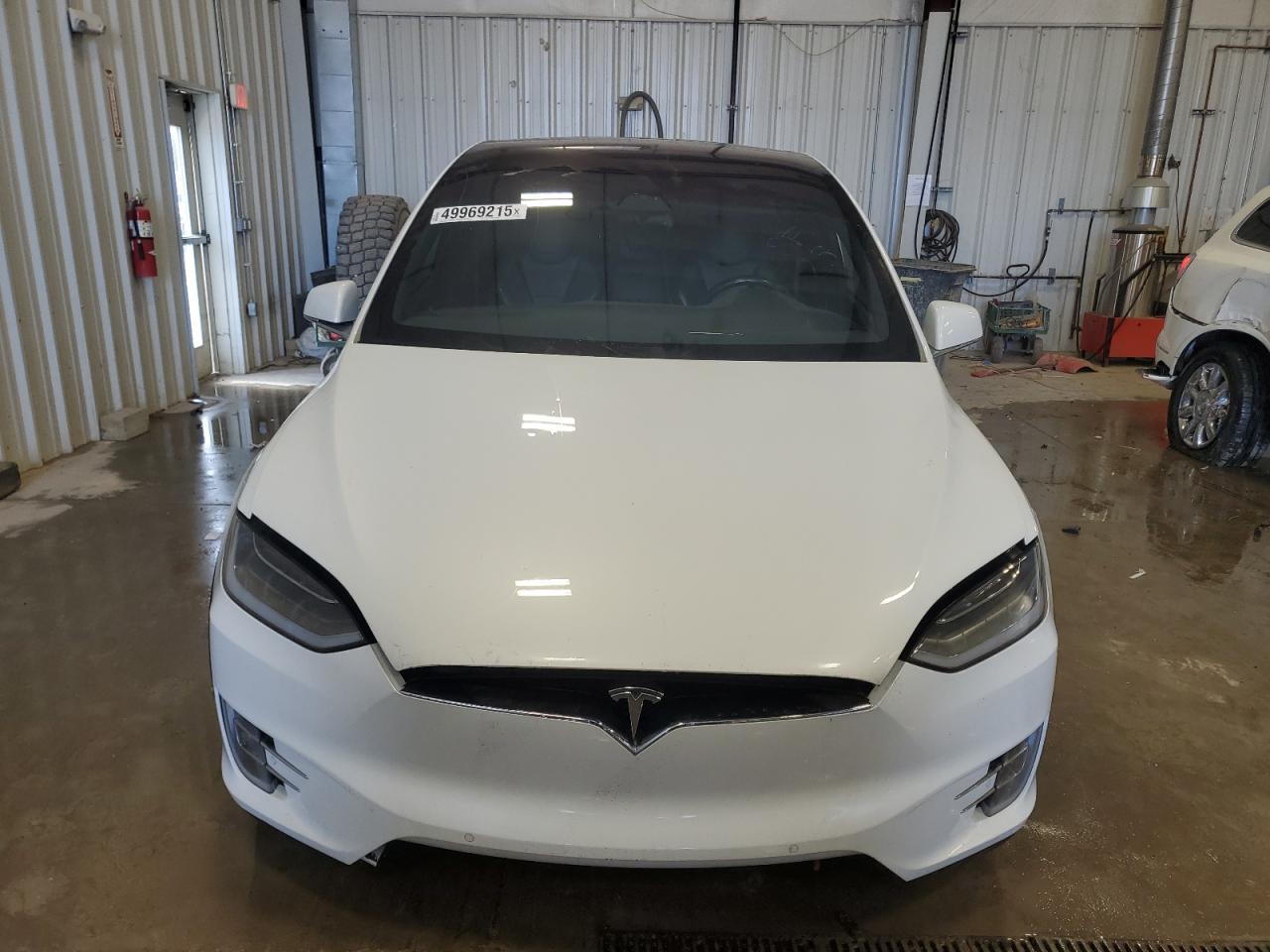 2017 Tesla Model X - Image 5