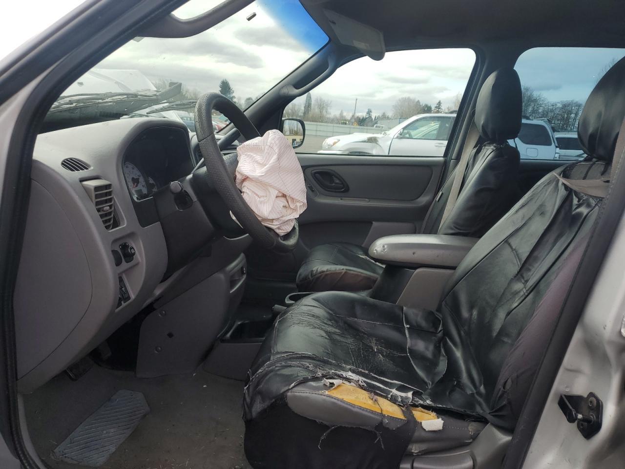2002 Ford Escape Xls - Фото 7