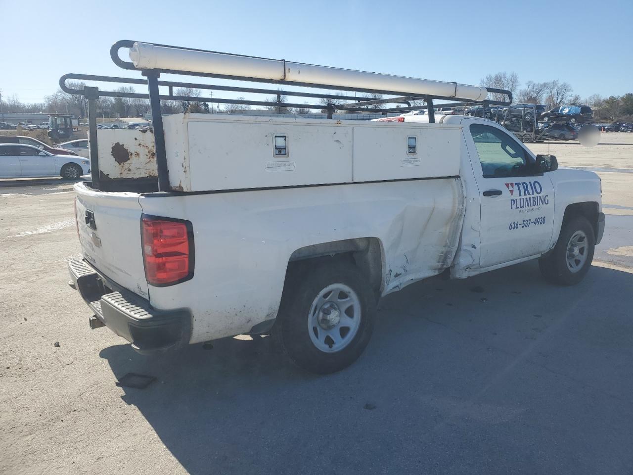 2014 Chevrolet Silverado C1500 - Image 3
