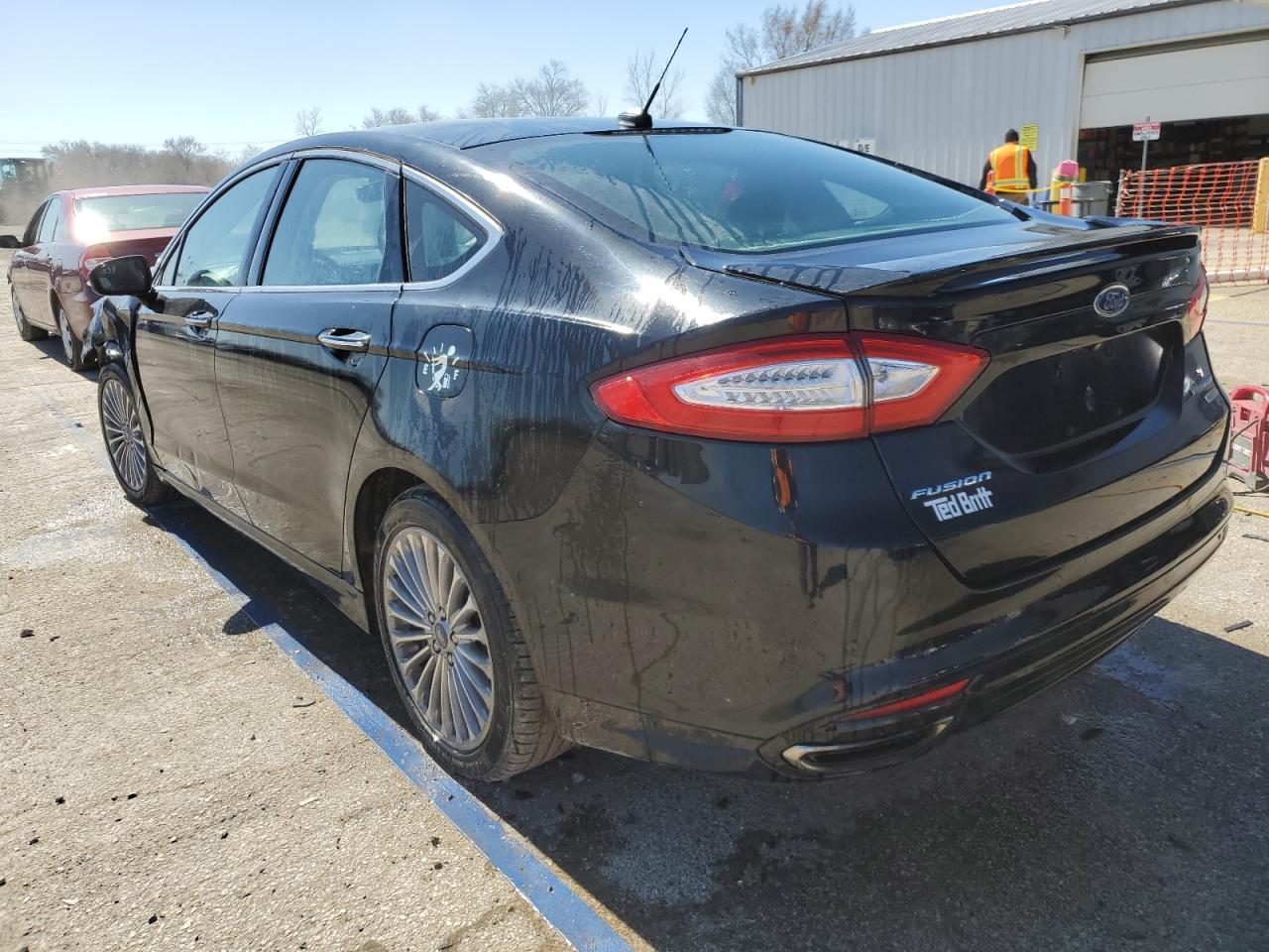 2016 Ford Fusion Titanium - Image 2