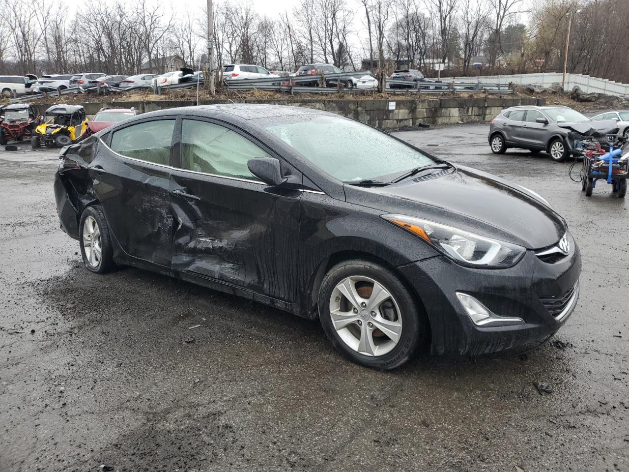 2016 Hyundai Elantra Se - Фото 4