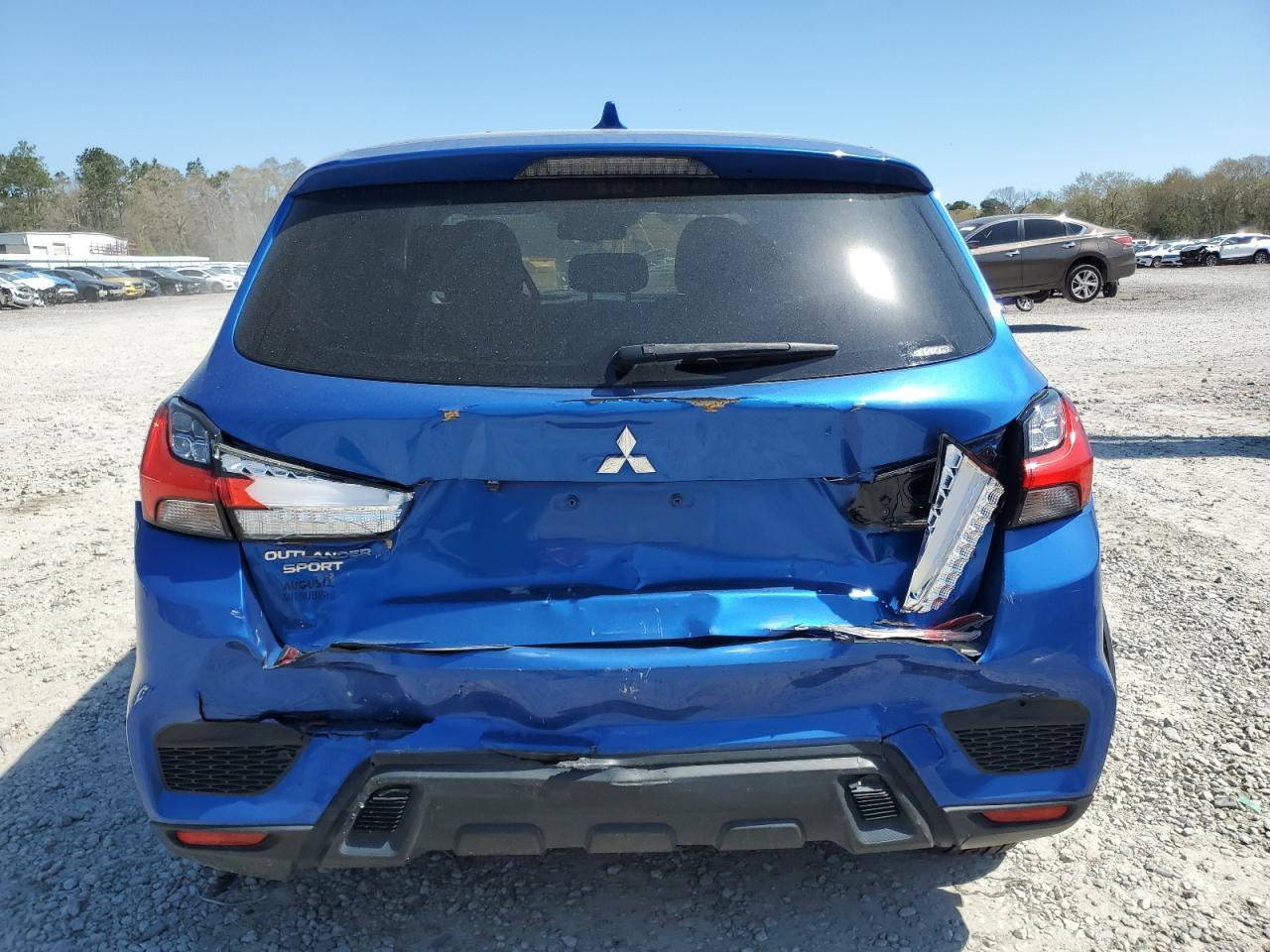 2020 Mitsubishi Outlander Sport Es - Image 6