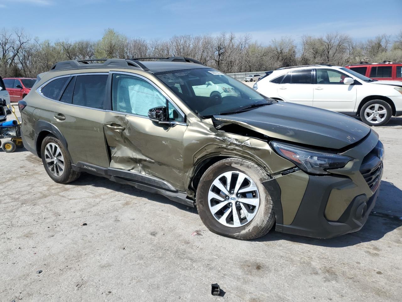 2024 Subaru Outback Premium - Image 4