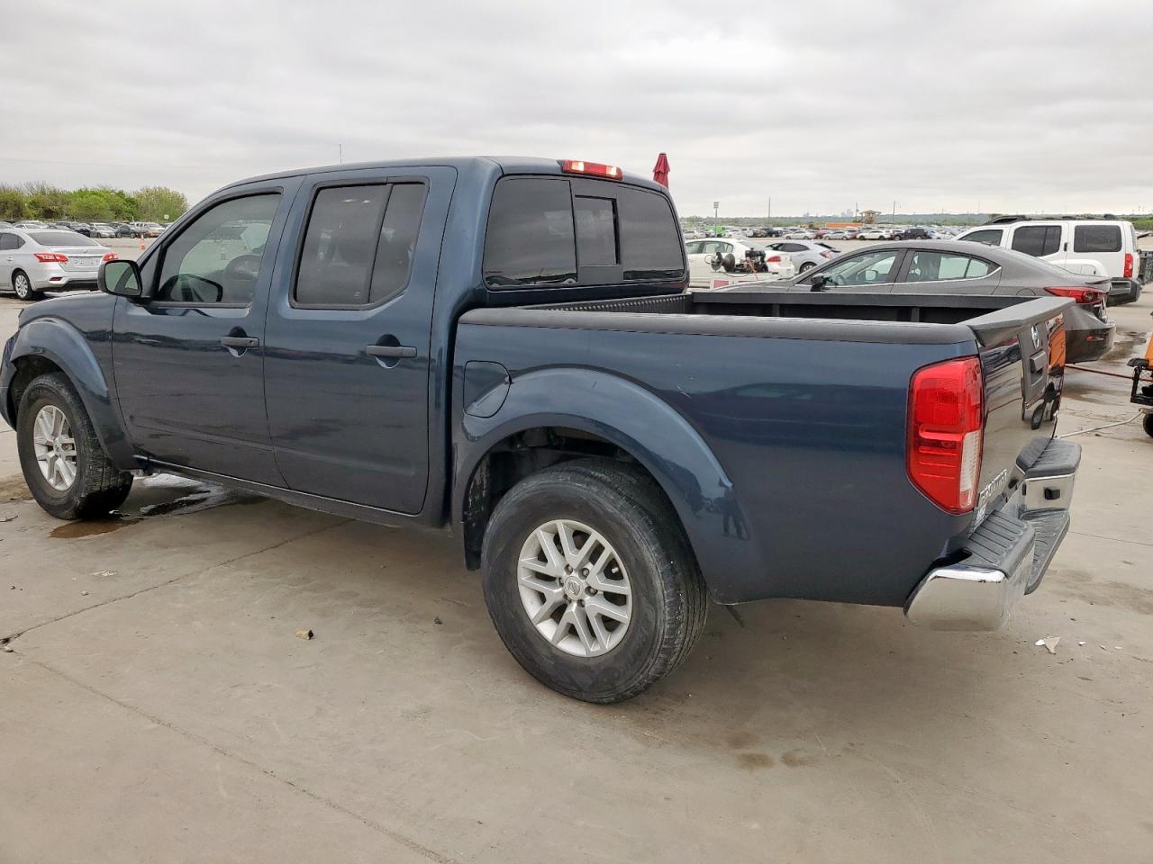 2021 Nissan Frontier S - Фото 2