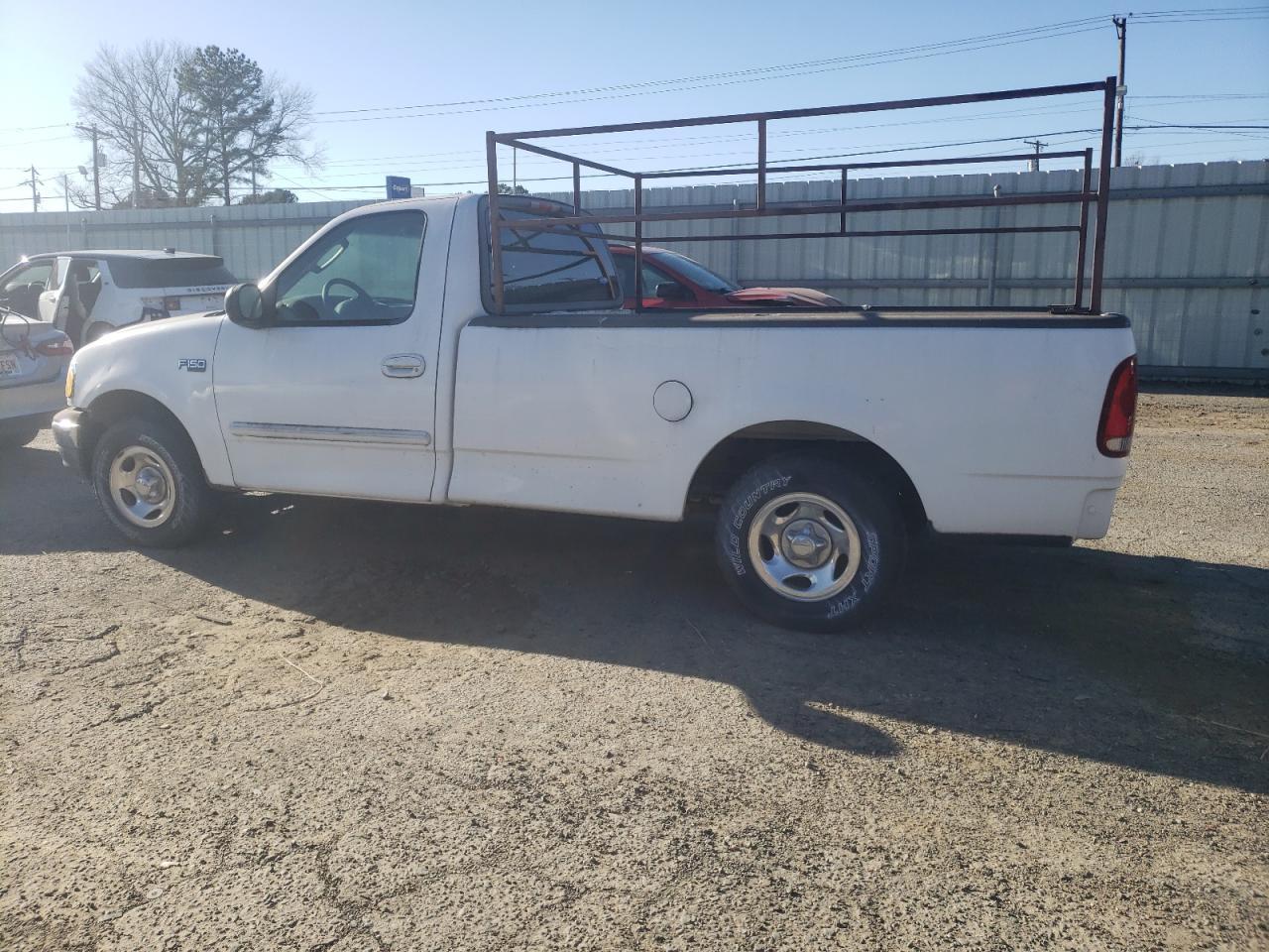 2003 Ford F150 - Image 2
