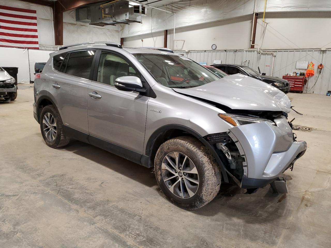 2018 Toyota Rav4 Hv Le - Фото 4