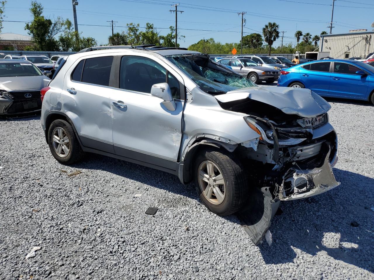 2018 Chevrolet Trax 1Lt - Image 4