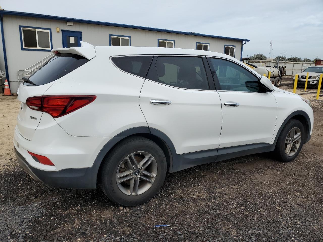 2017 Hyundai Santa Fe Sport - Фото 3