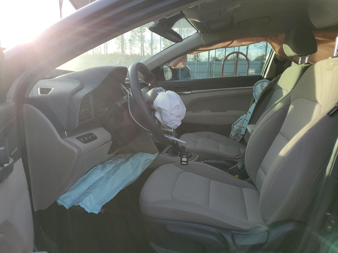 2020 Hyundai Elantra Sel - Image 7