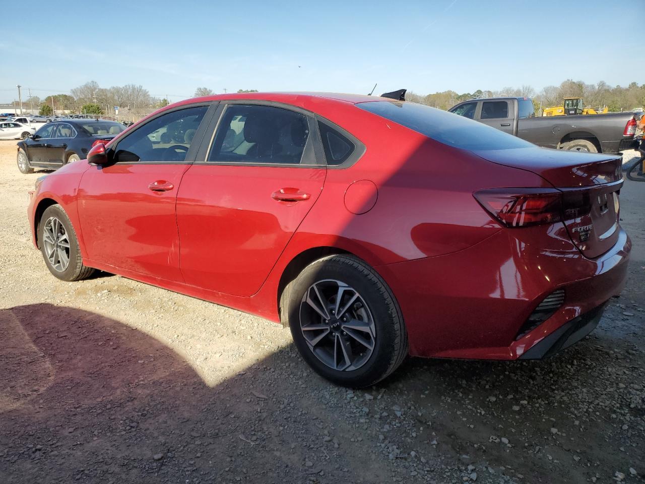 2024 Kia Forte Lx - Фото 2