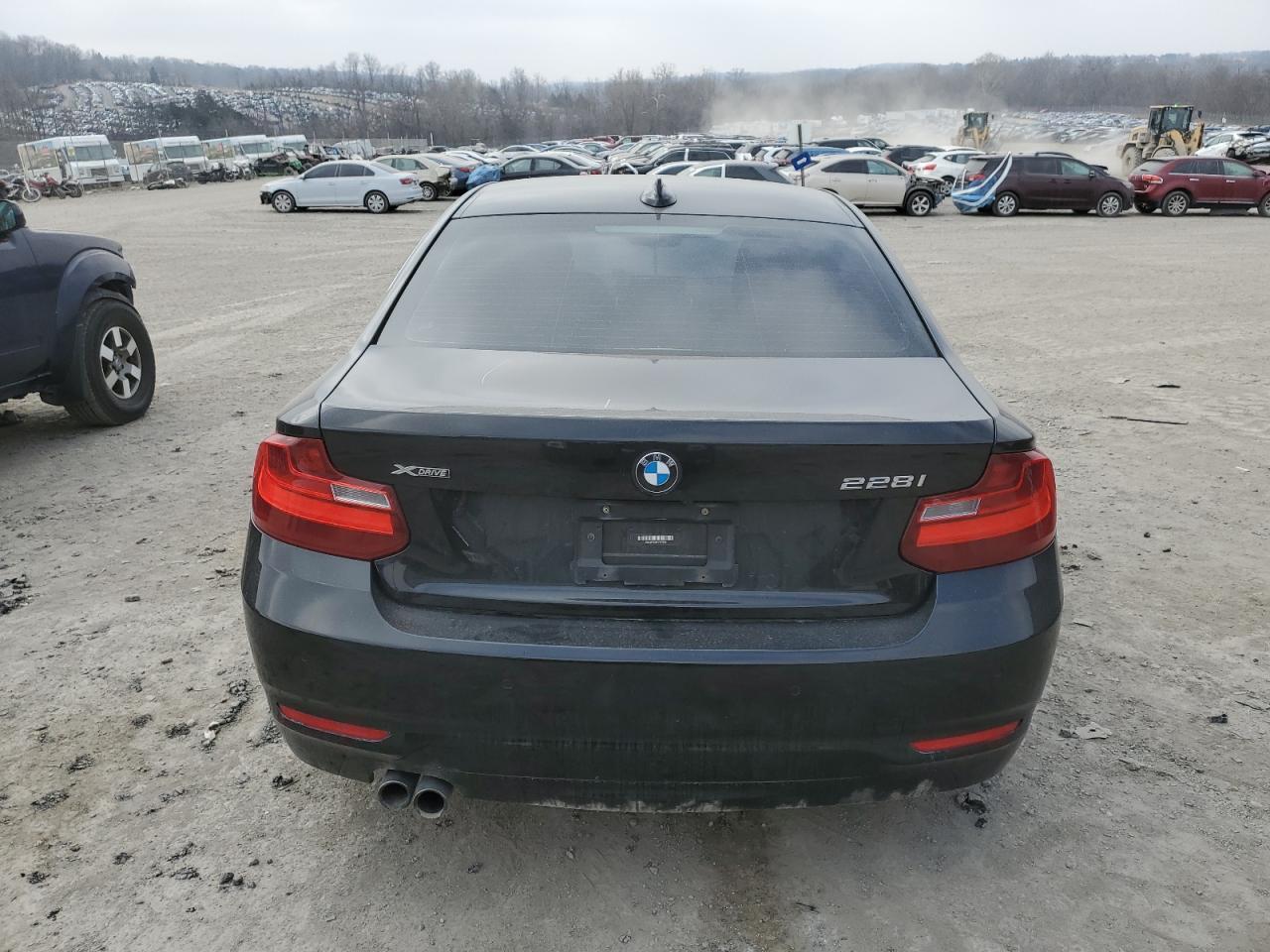 2015 BMW 228 Xi - Image 6