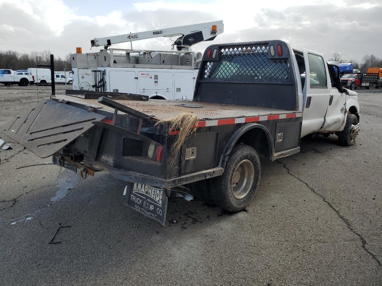 2014 Ford F350 Super Duty - Image 3