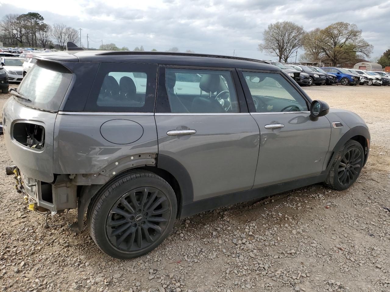 2017 Mini Cooper Clubman All4 - Фото 3