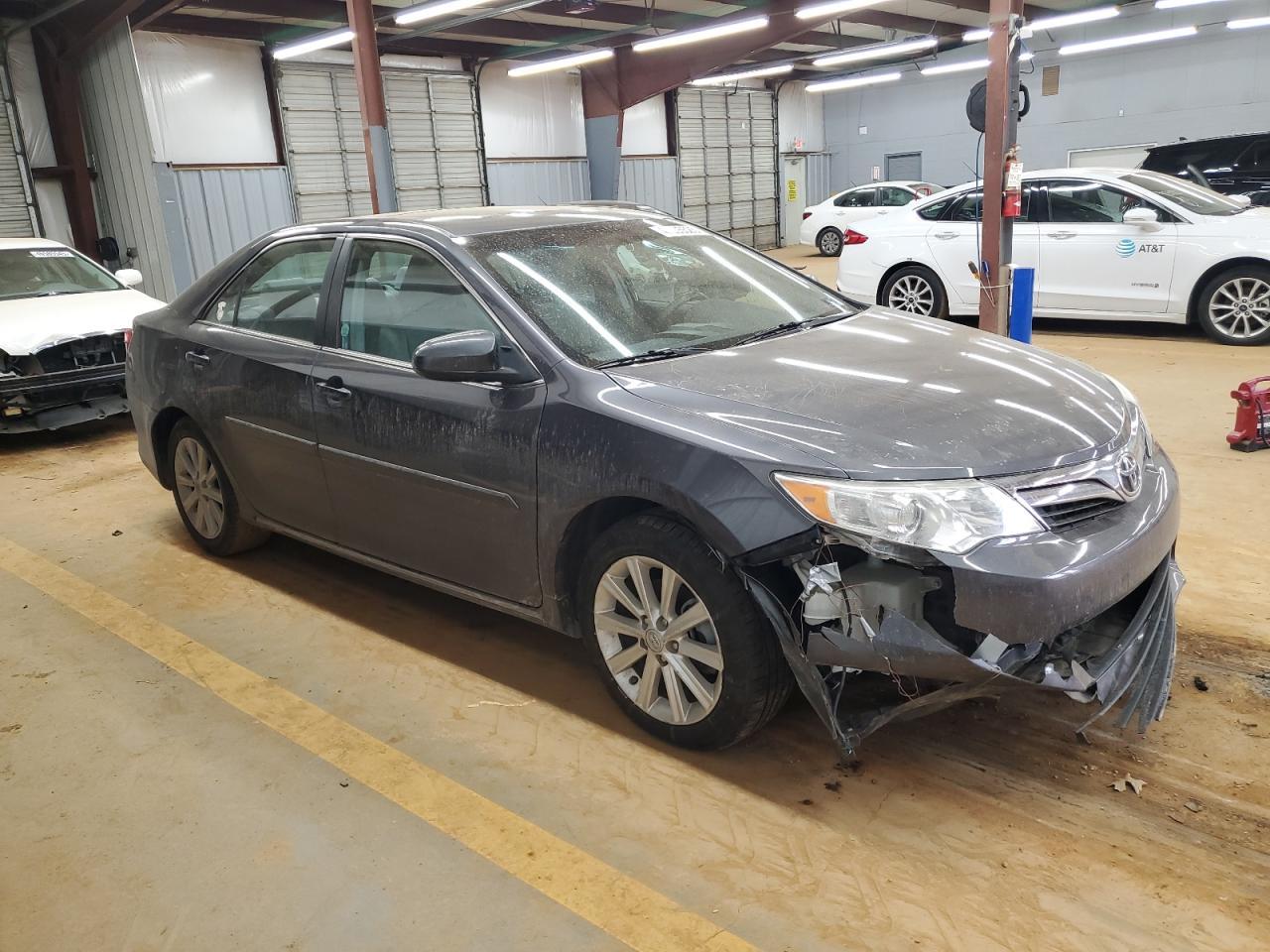 2013 Toyota Camry Xle - Фото 4