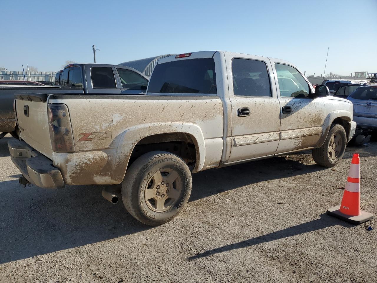 2006 Chevrolet Silverado K1500 - Image 3
