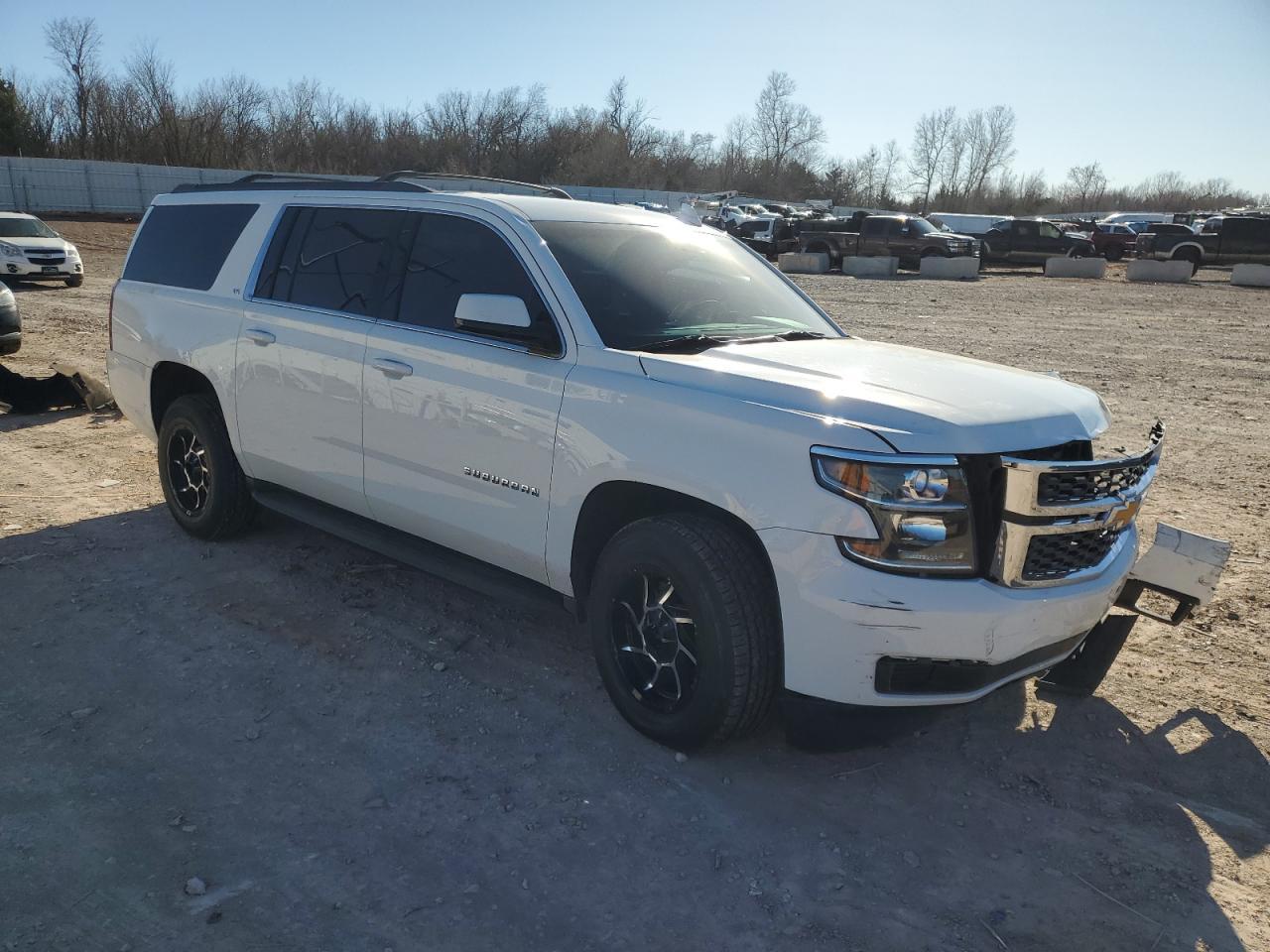 2016 Chevrolet Suburban K1500 Ls - Image 4