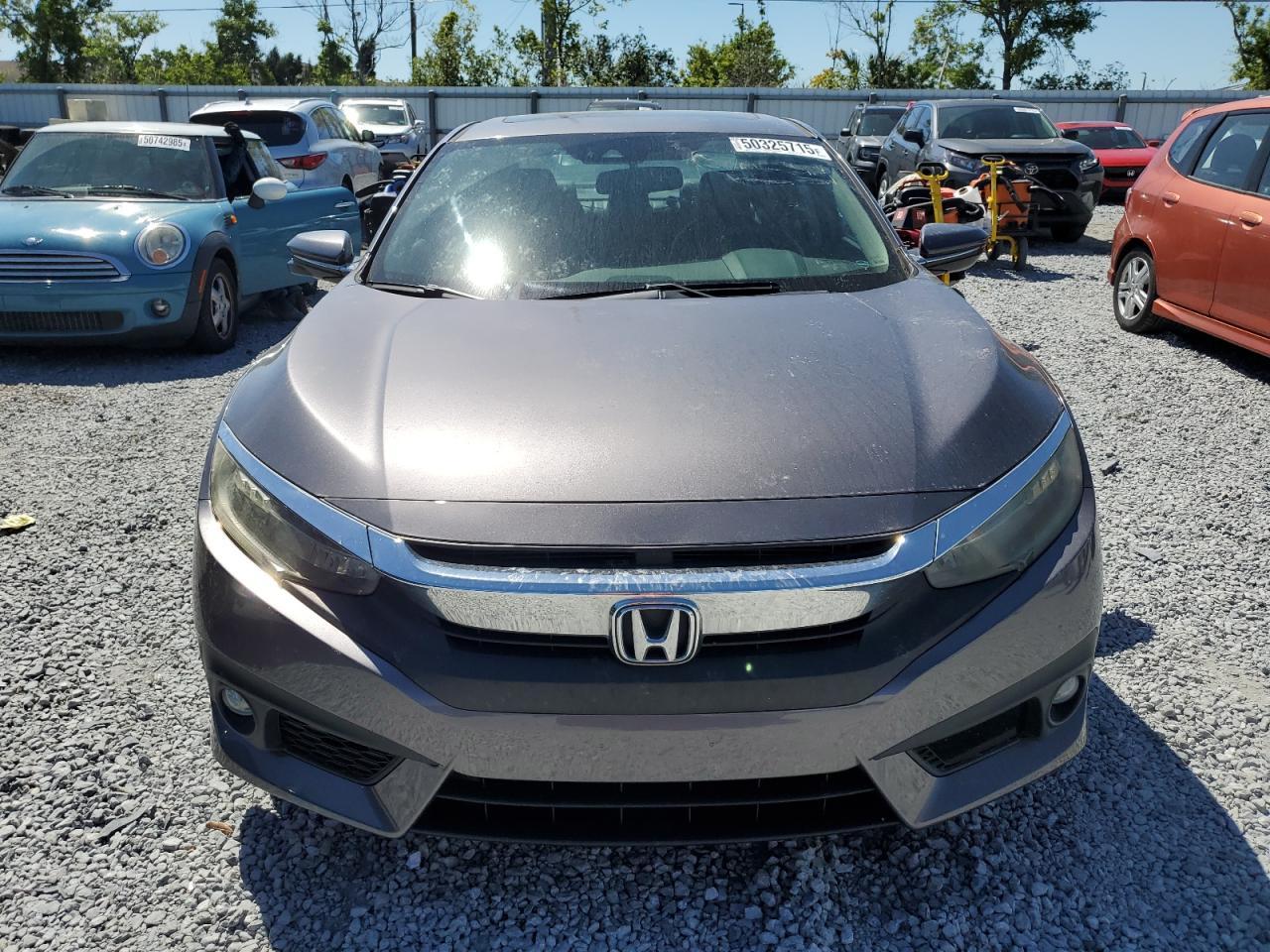 2016 Honda Civic Touring - Фото 5