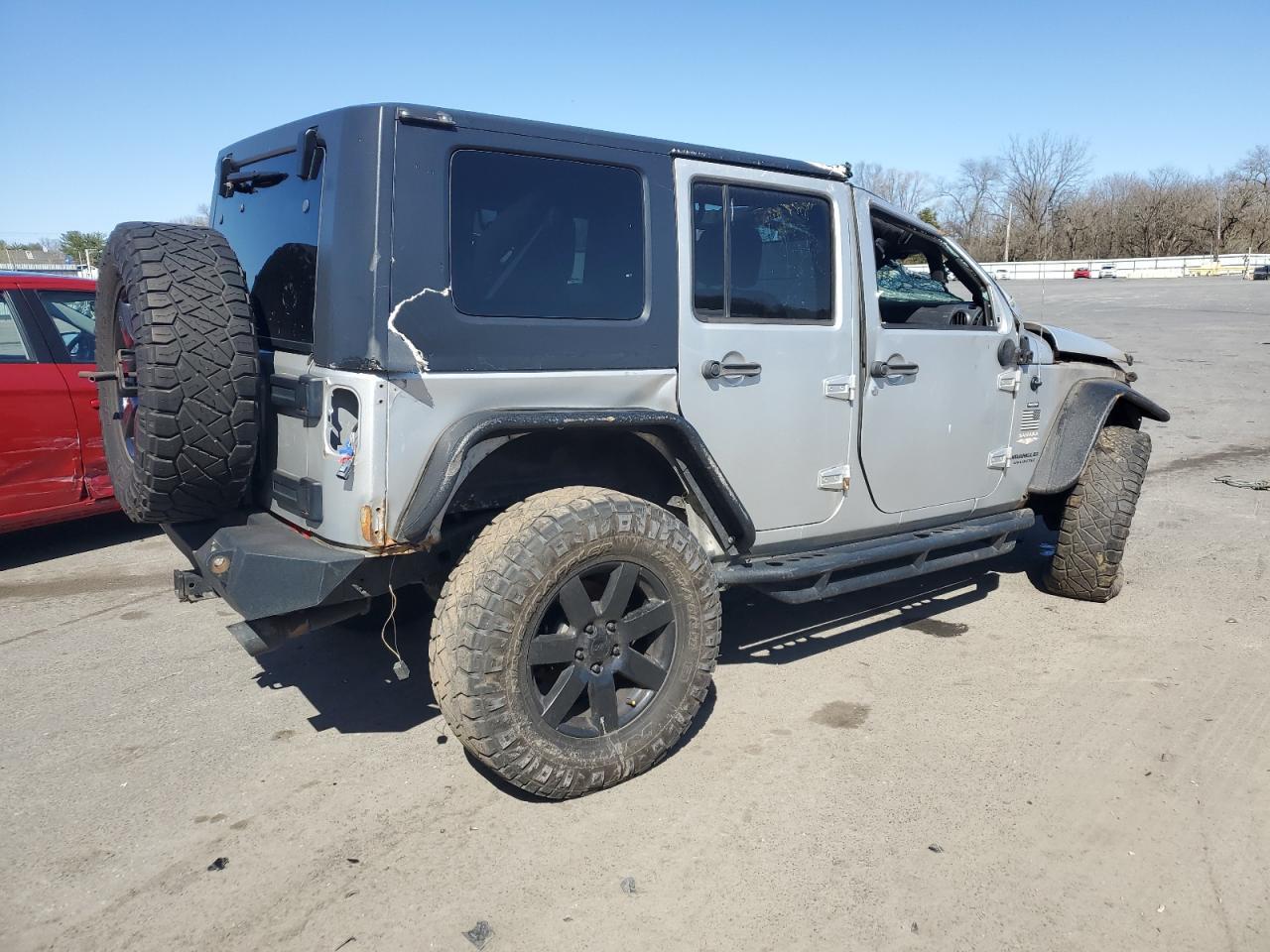 2007 Jeep Wrangler Sahara - Image 3