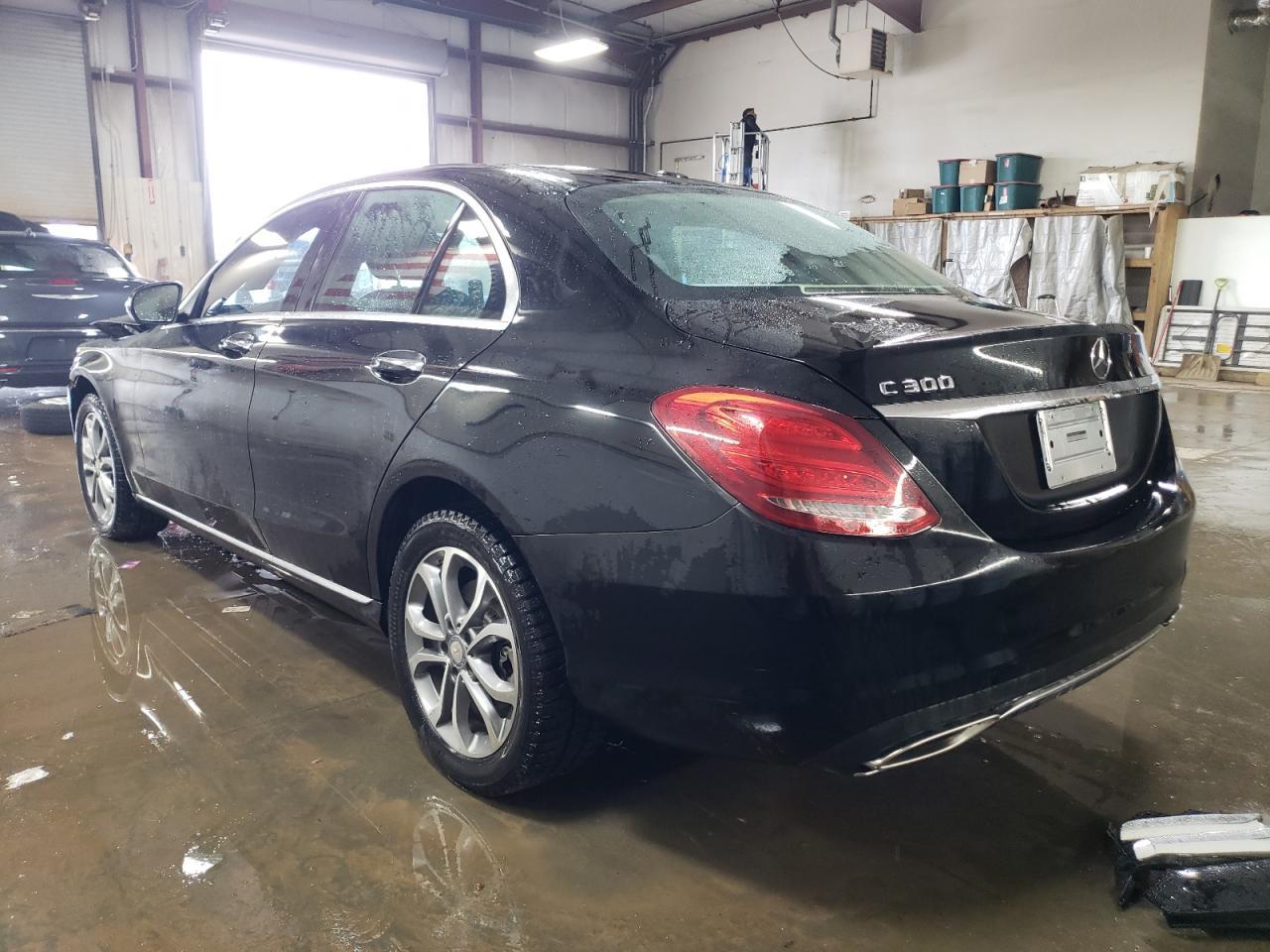 2015 Mercedes-Benz C 300 4Matic - Фото 2