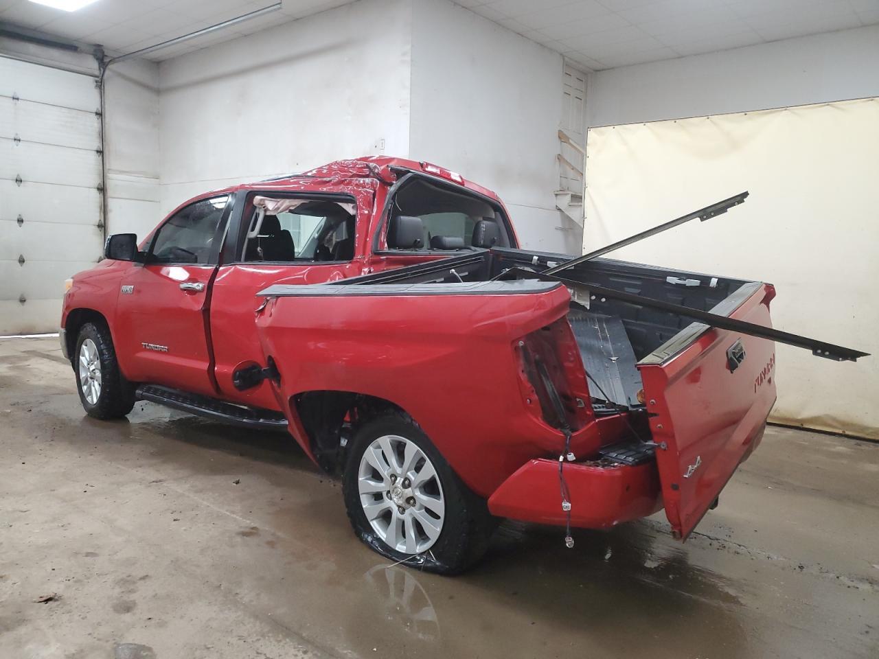 2014 Toyota Tundra Crewmax Limited - Фото 2