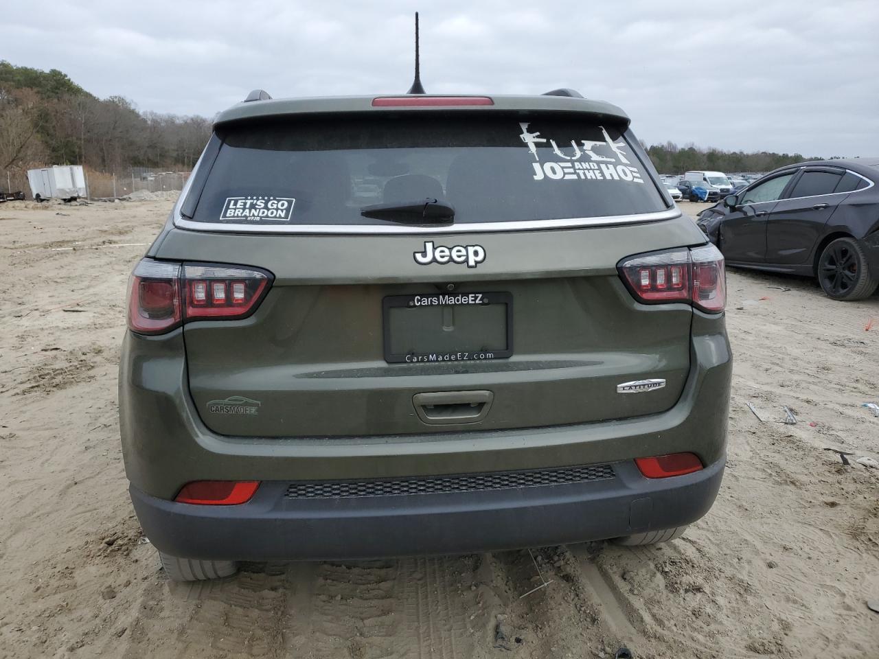 2018 Jeep Compass Latitude - Image 6