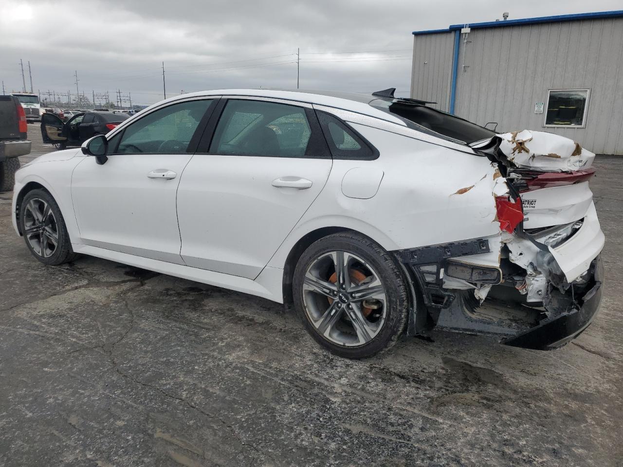 2022 Kia K5 Ex - Фото 2