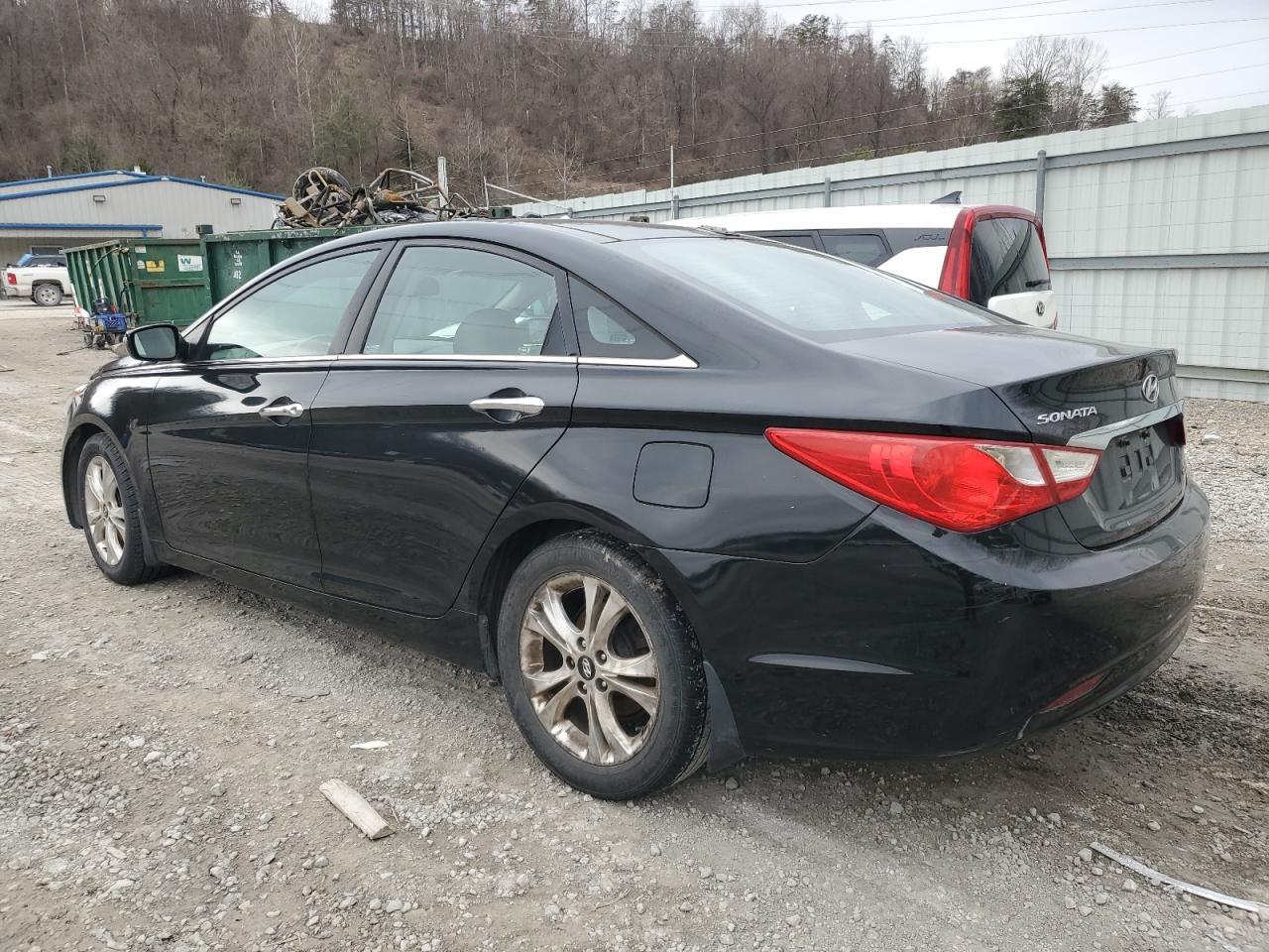 2013 Hyundai Sonata Se - Image 2