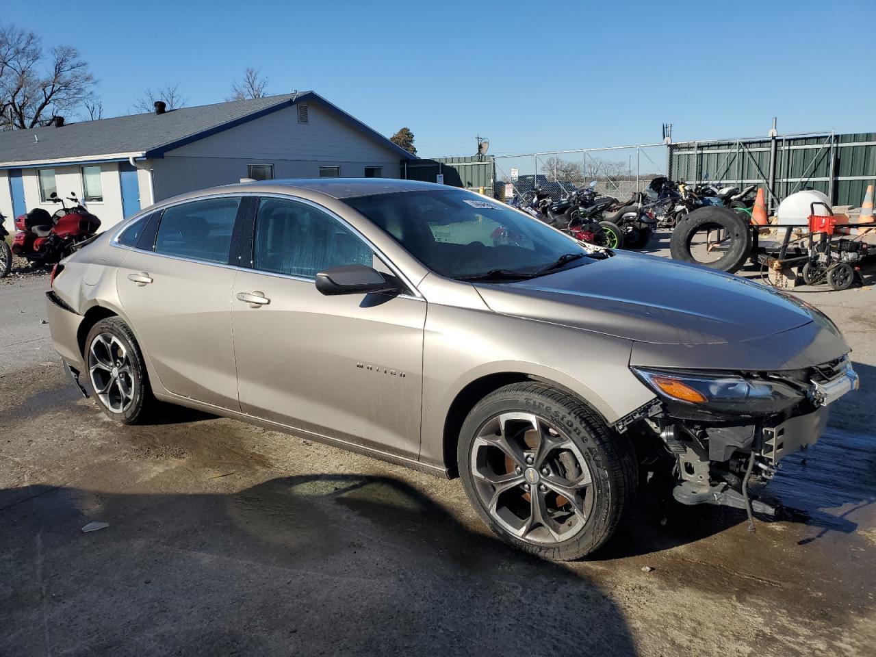 2022 Chevrolet Malibu Lt - Фото 4