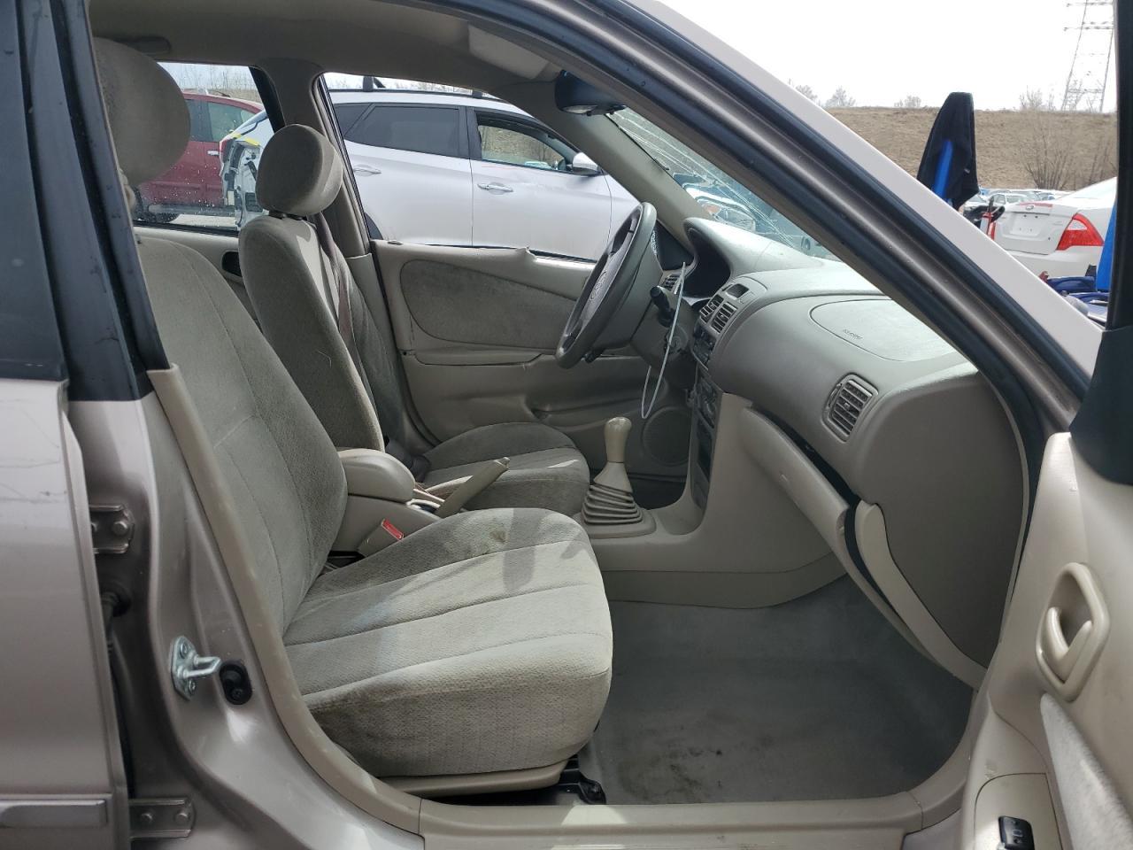 2002 Toyota Corolla Ce - Фото 7