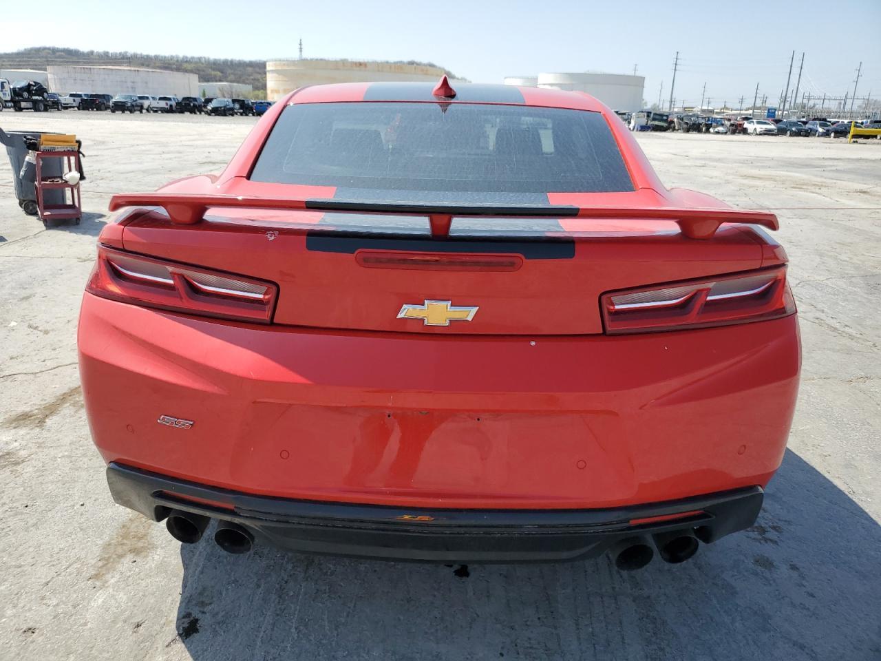 2017 Chevrolet Camaro Ss - Фото 6
