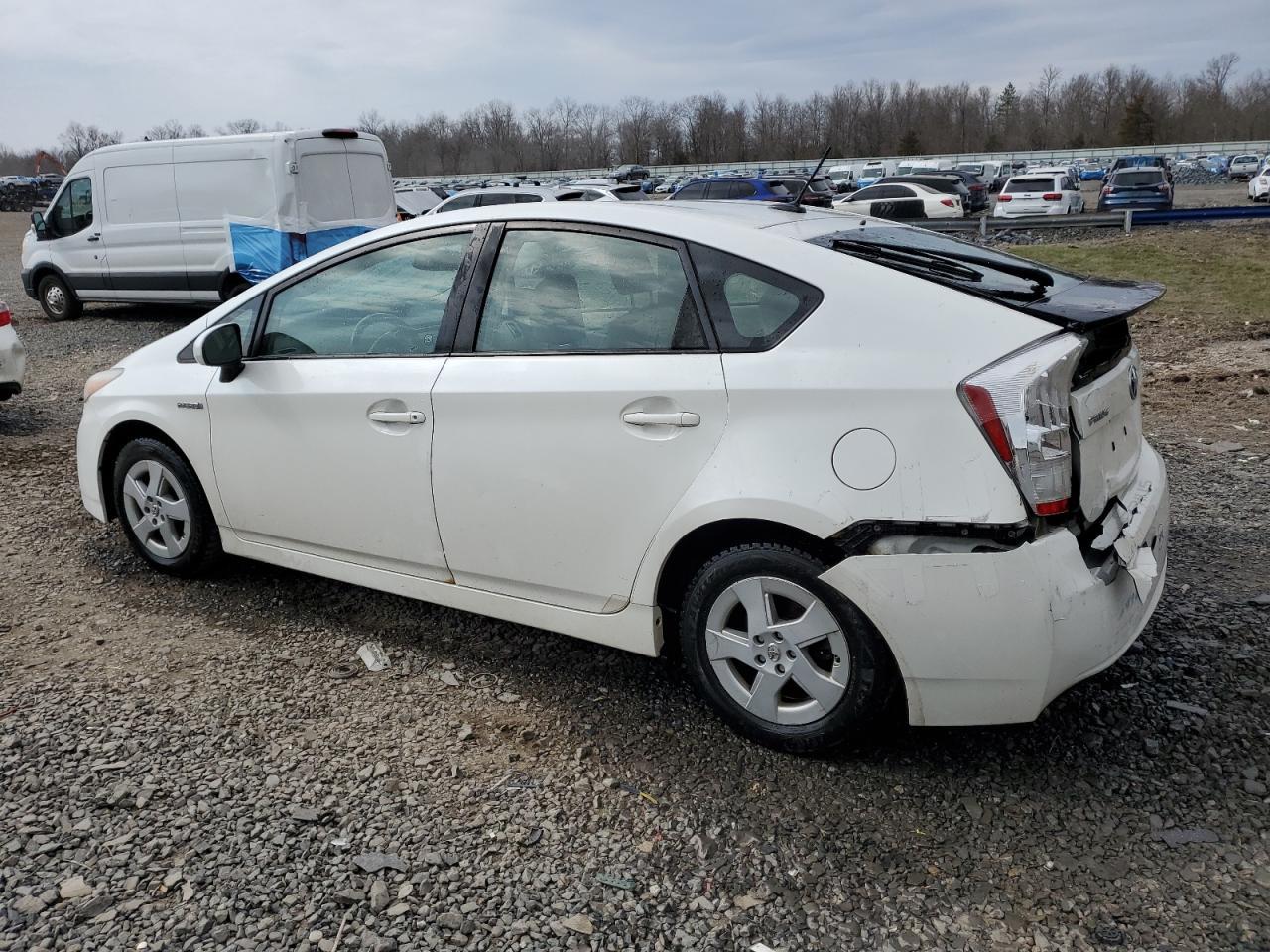 2010 Toyota Prius Iv - Фото 2
