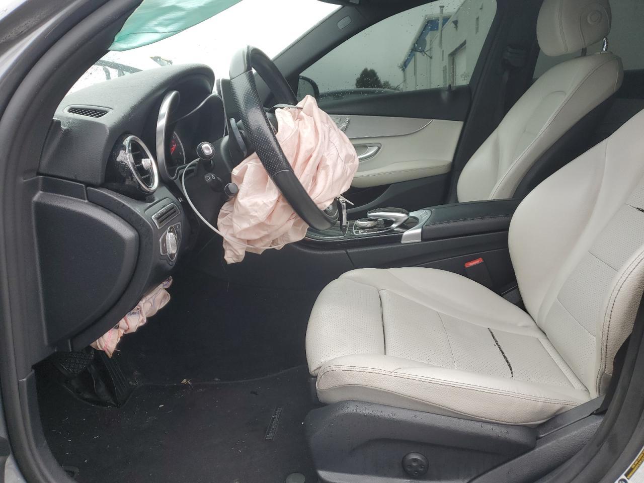 2017 Mercedes-Benz C 300 4Matic - Image 7