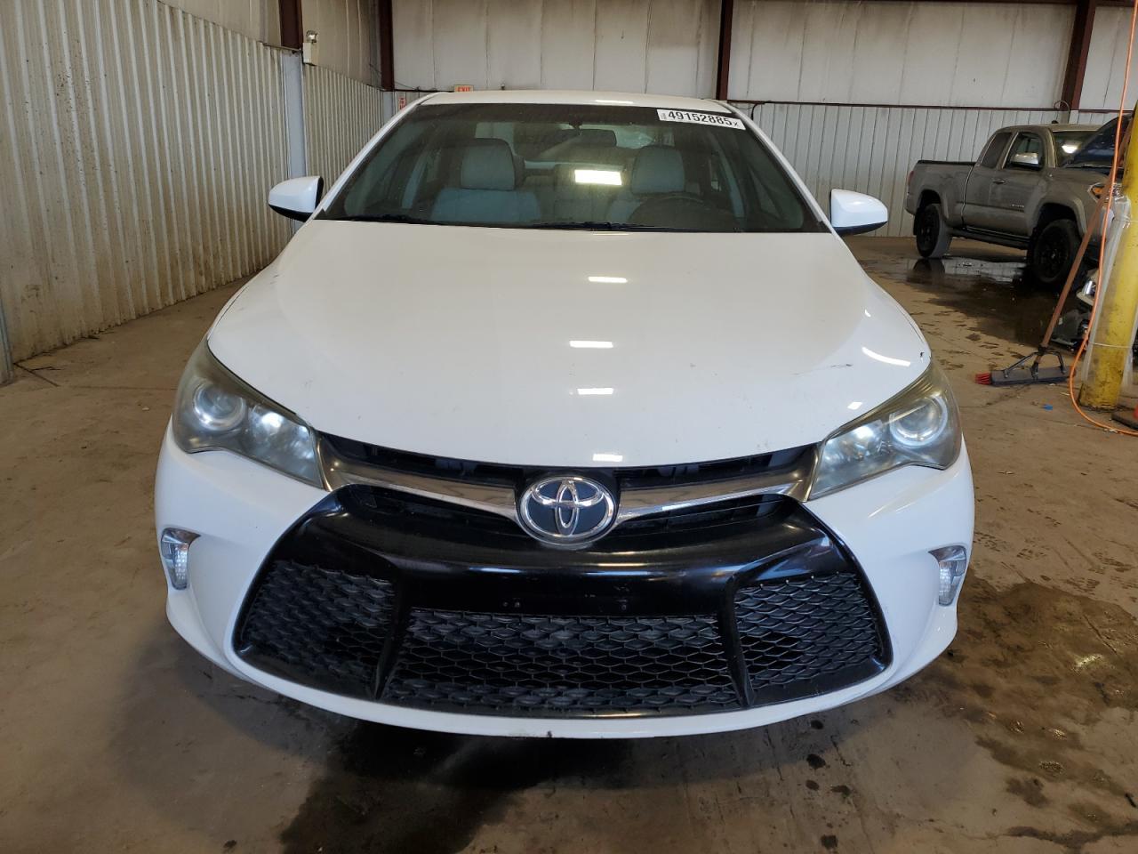 2016 Toyota Camry Le - Image 5