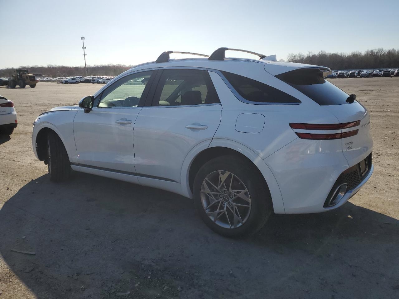 2025 Genesis Gv70 Base - Фото 2