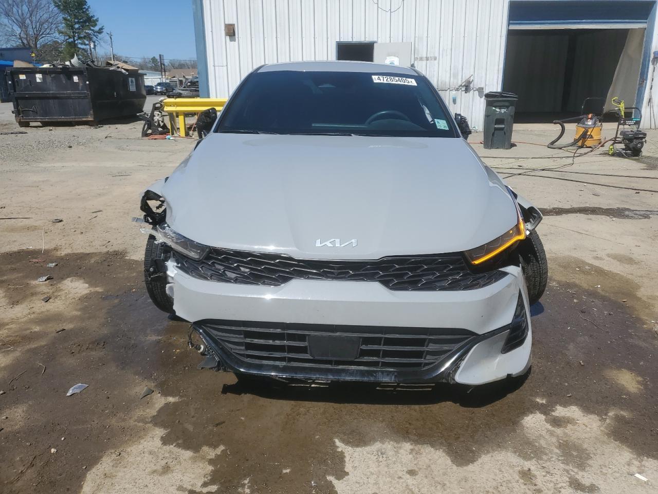 2024 Kia K5 Gt Line - Image 5